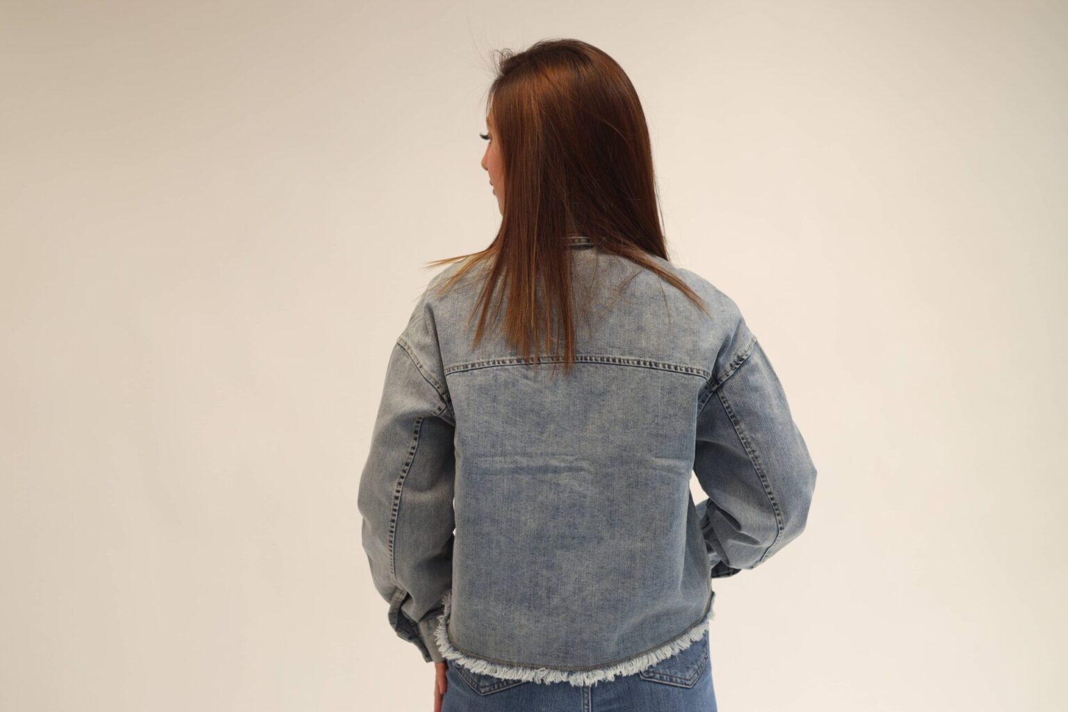 Short jeans jacket