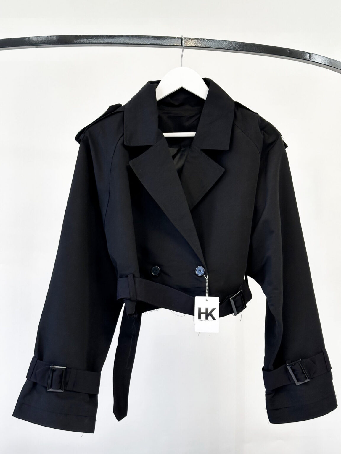 Short trenchcoat