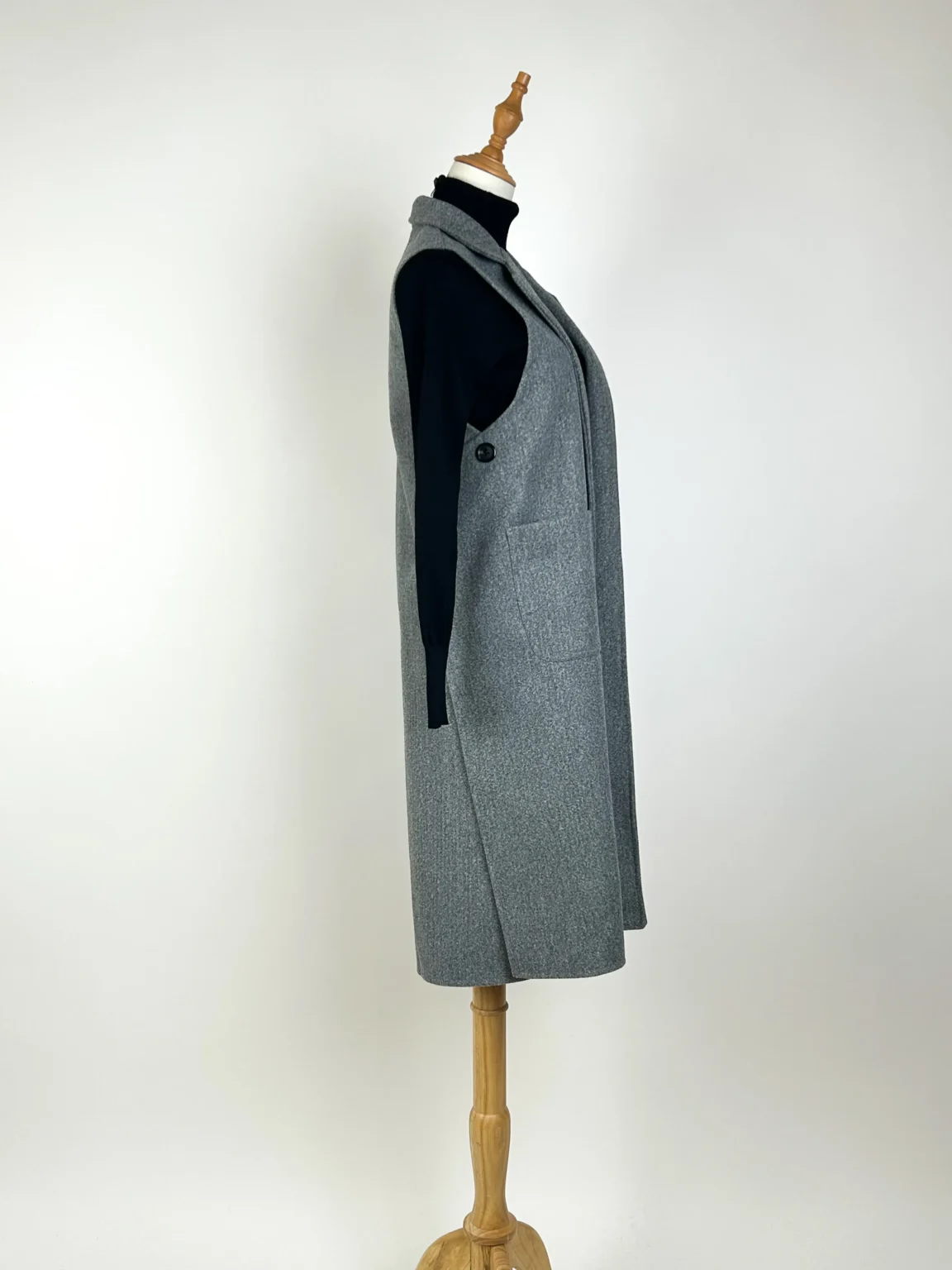 Long vest